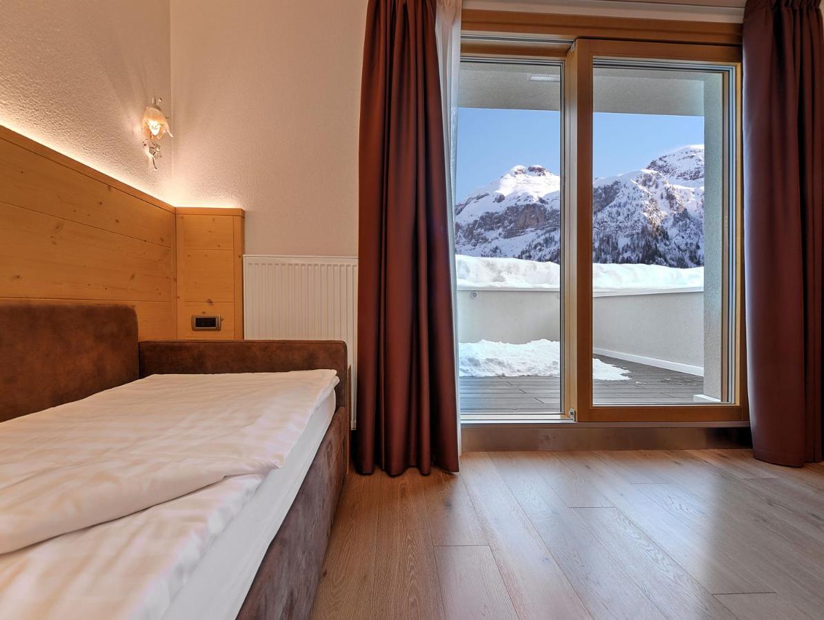 Hotel Madonna Delle Nevi Folgarida Eksteriør billede