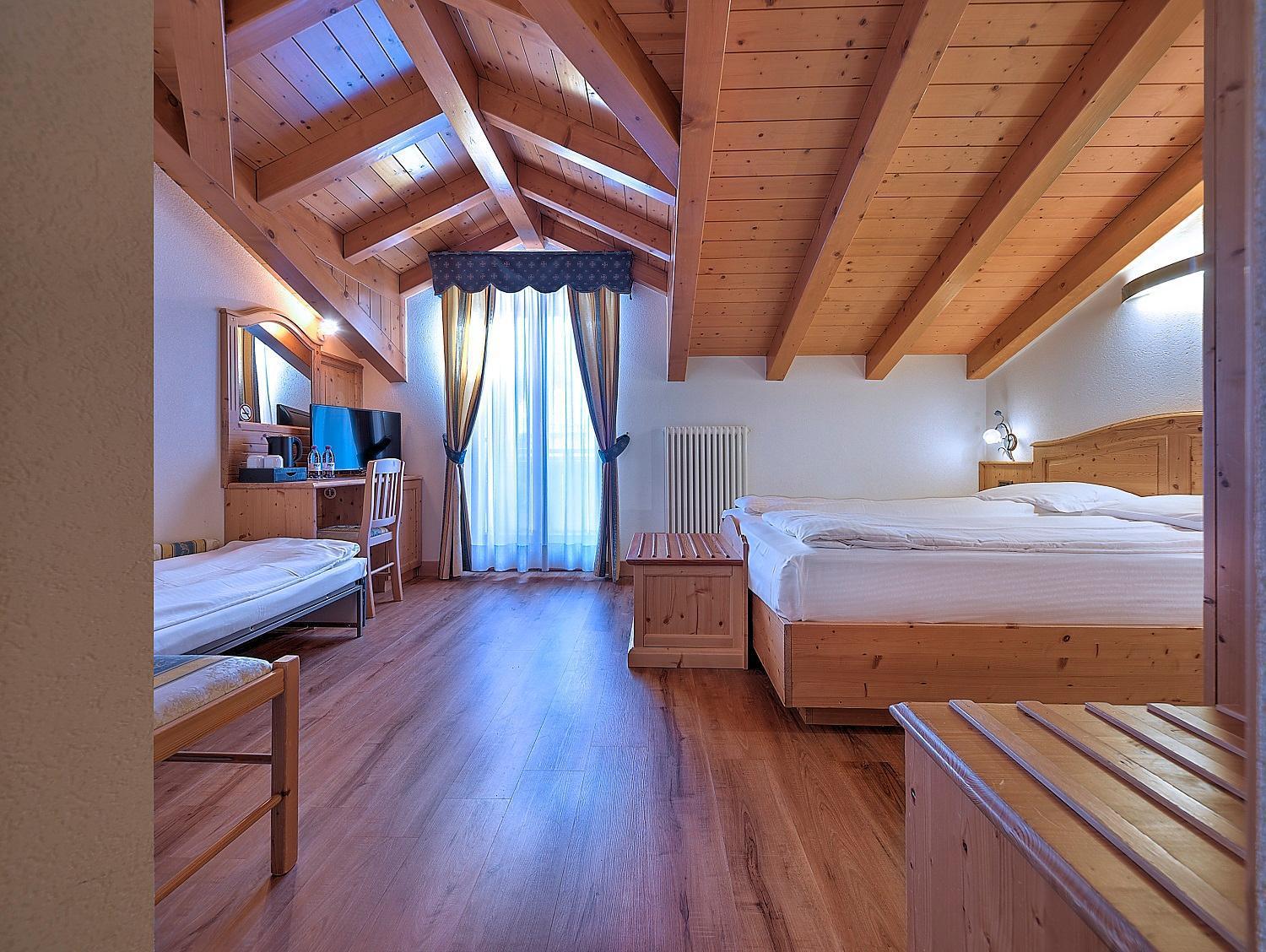 Hotel Madonna Delle Nevi Folgarida Eksteriør billede
