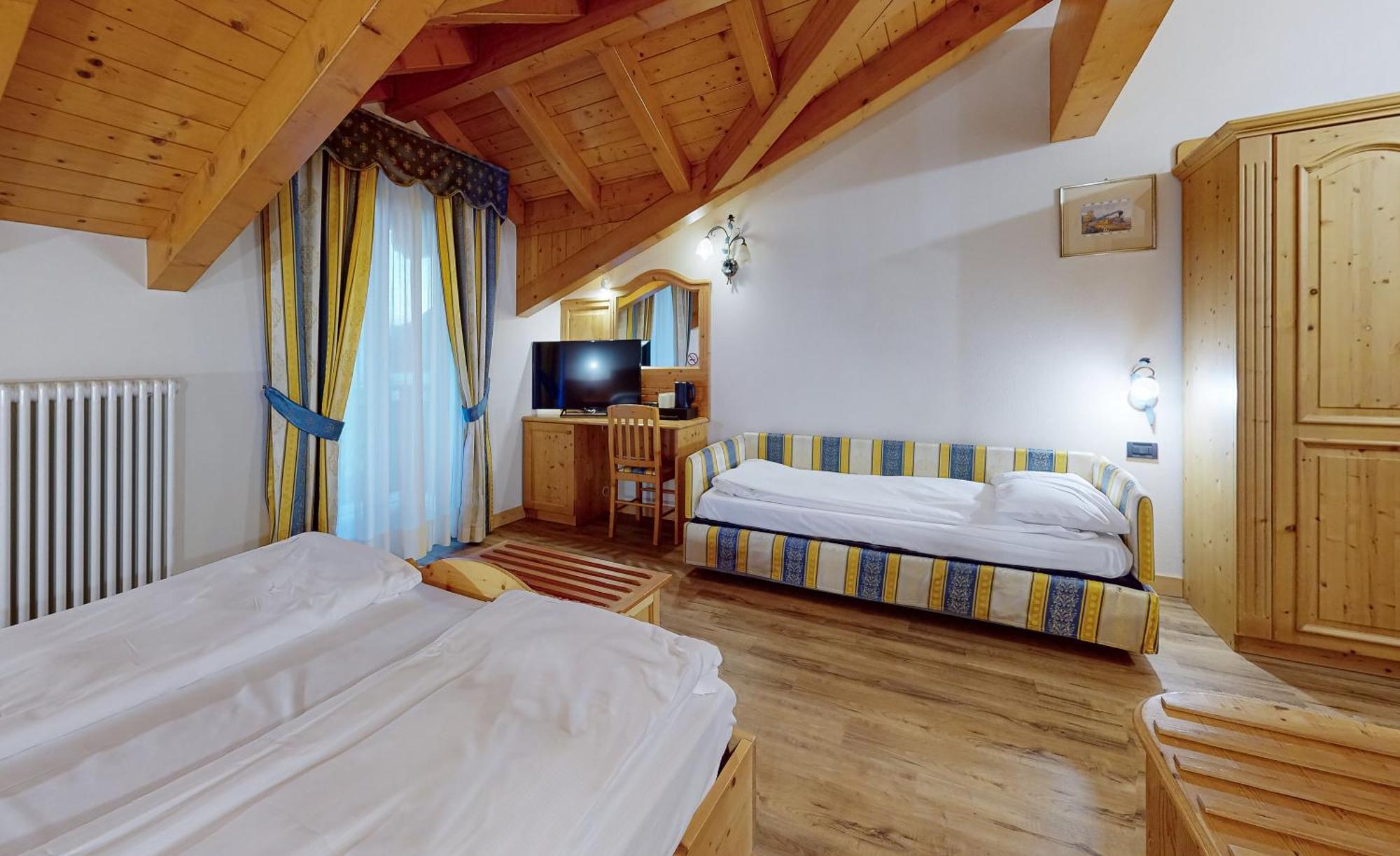 Hotel Madonna Delle Nevi Folgarida Eksteriør billede
