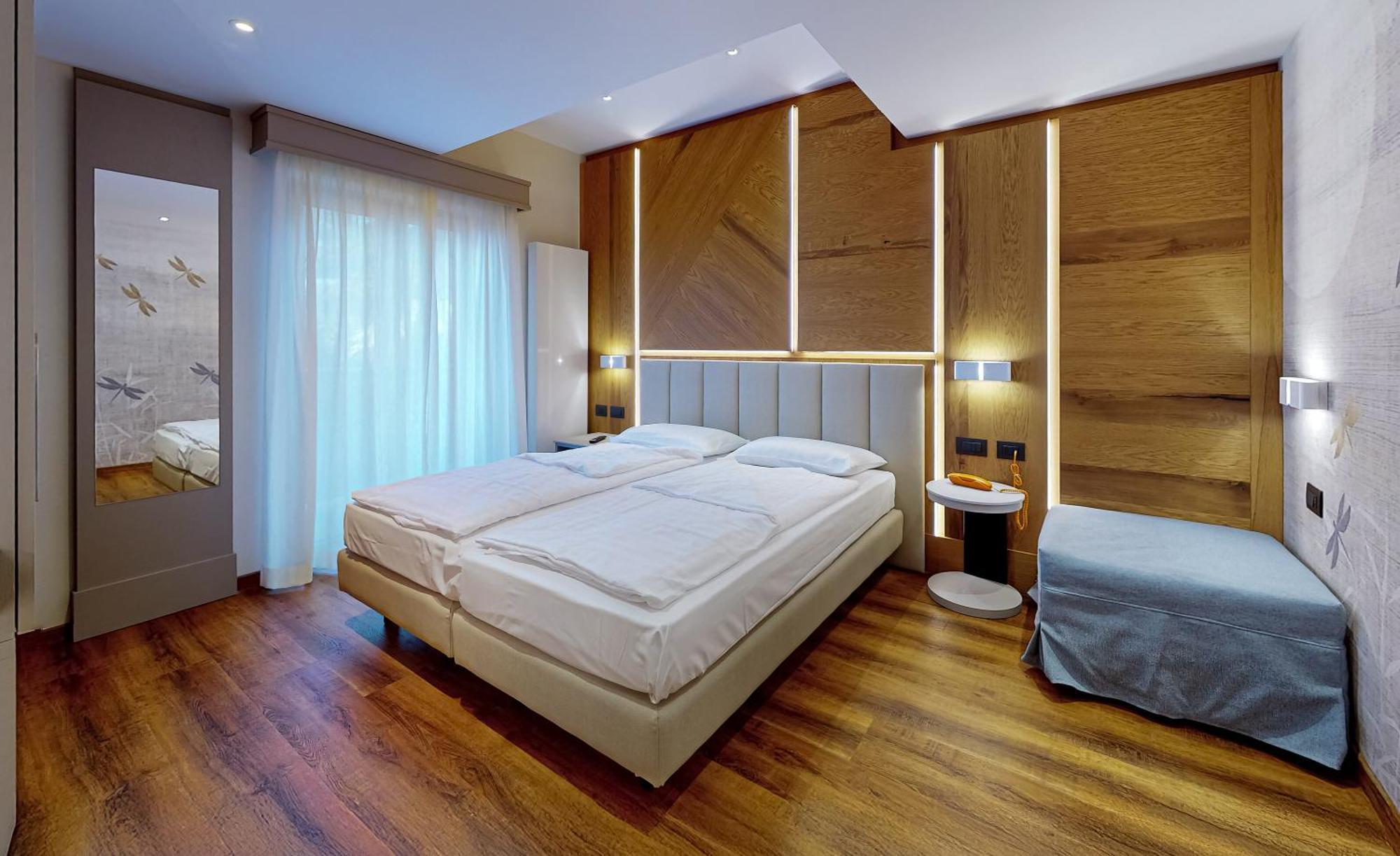 Hotel Madonna Delle Nevi Folgarida Eksteriør billede