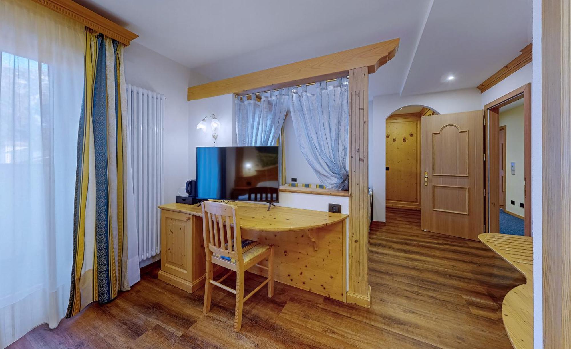Hotel Madonna Delle Nevi Folgarida Eksteriør billede